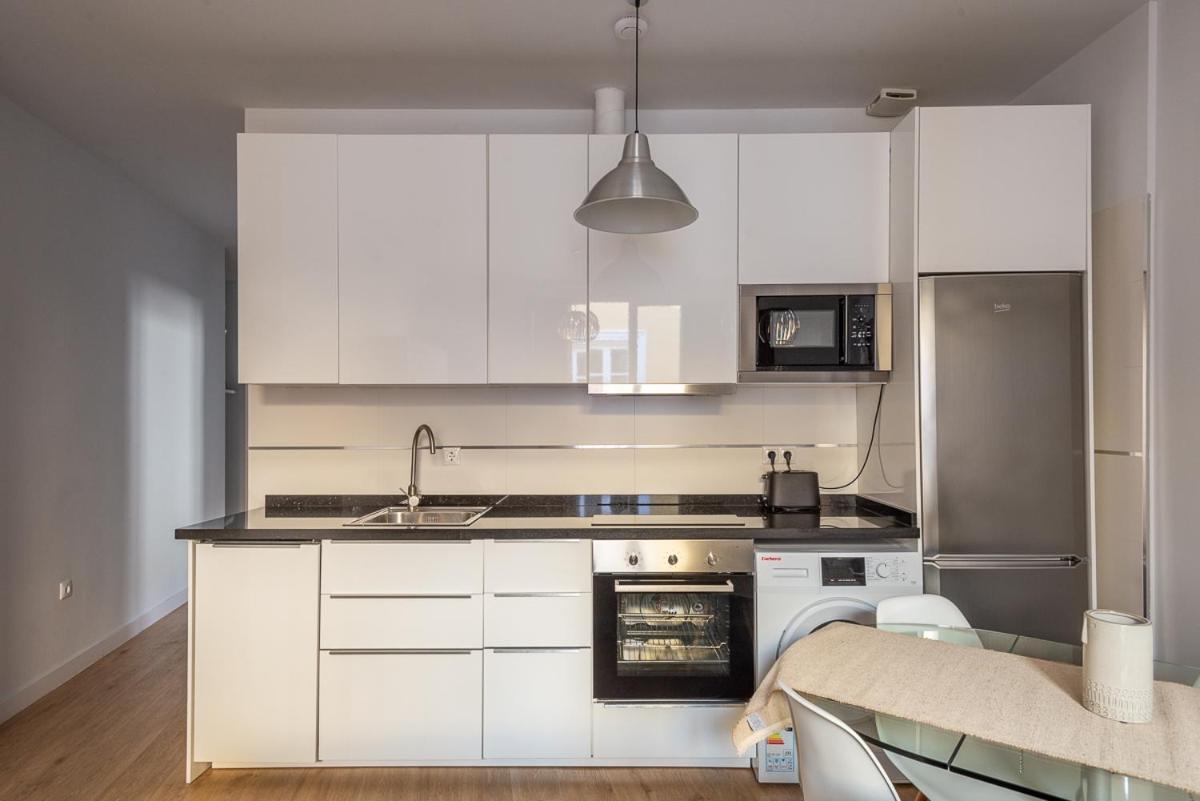 Puerta Real Centro Apartment Гранада Екстериор снимка