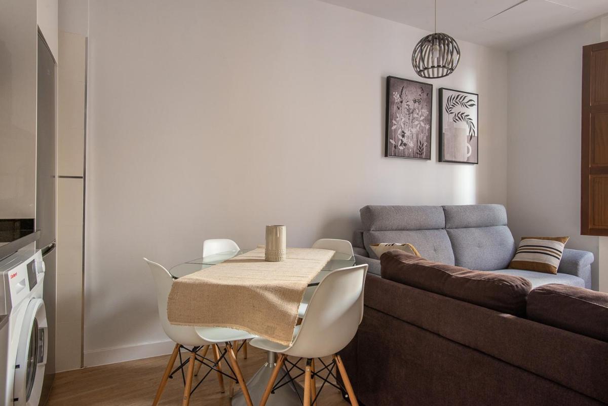Puerta Real Centro Apartment Гранада Екстериор снимка